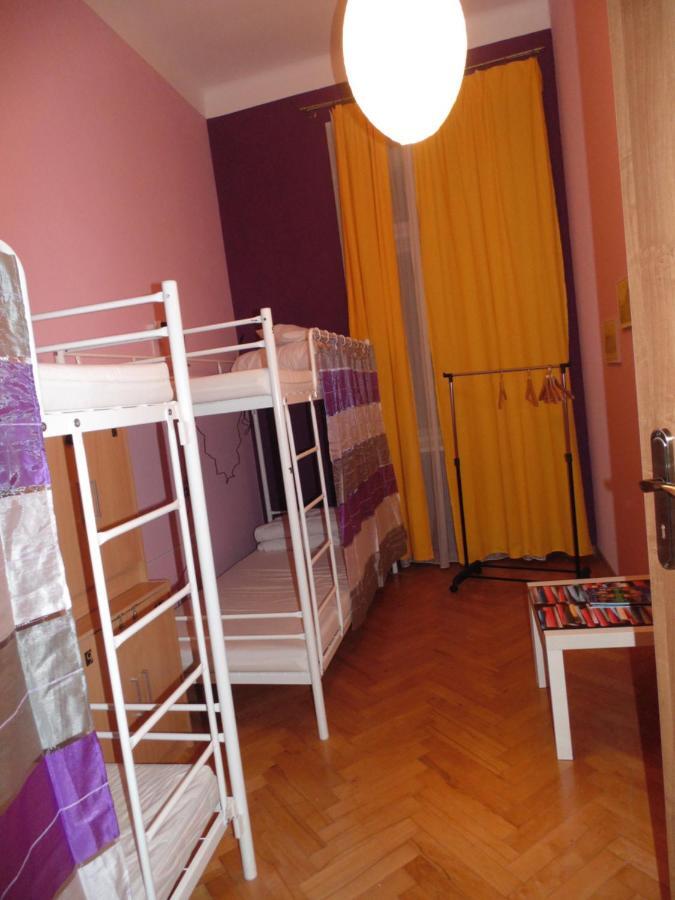 Hostel Motion คราคูฟ ภายนอก รูปภาพ